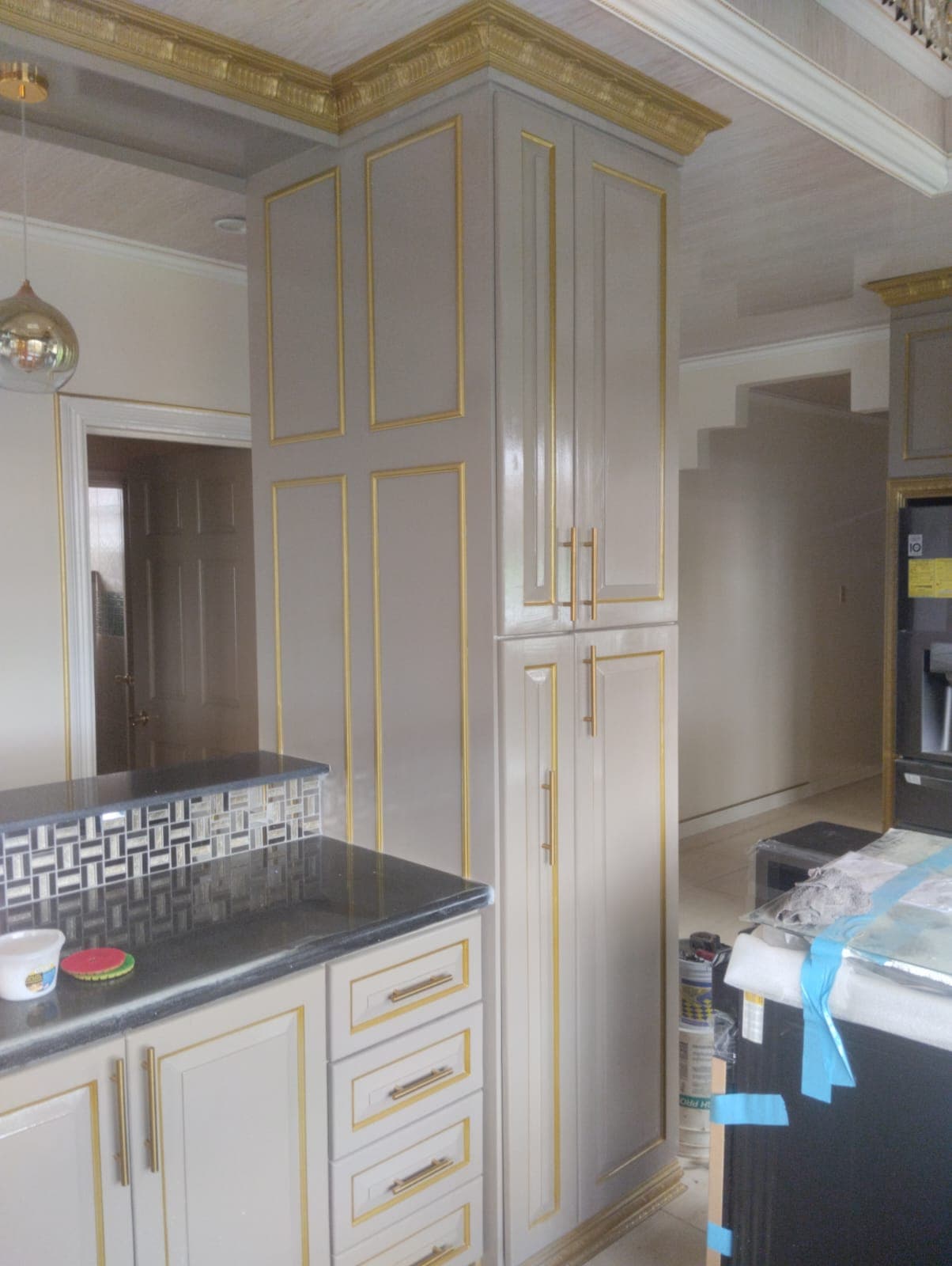 Custom-made cabinet thumbnail 14